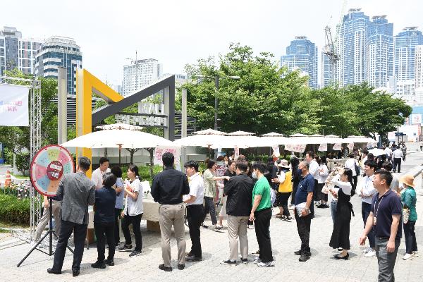 소소마실마켓 문현 with BIFC 썸네일