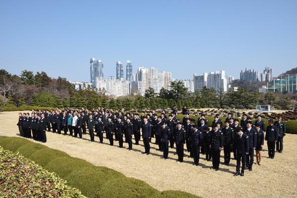 대한민국 ROTC 사회공헌단 유엔기념공원 국기게양식 썸네일