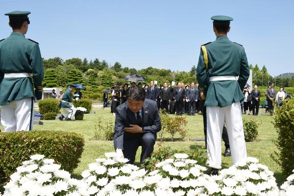 리차드위트컴 장군 제43주기 추모식 썸네일